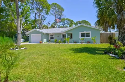 1667 N Dakota Avenue NE St Petersburg FL 33703