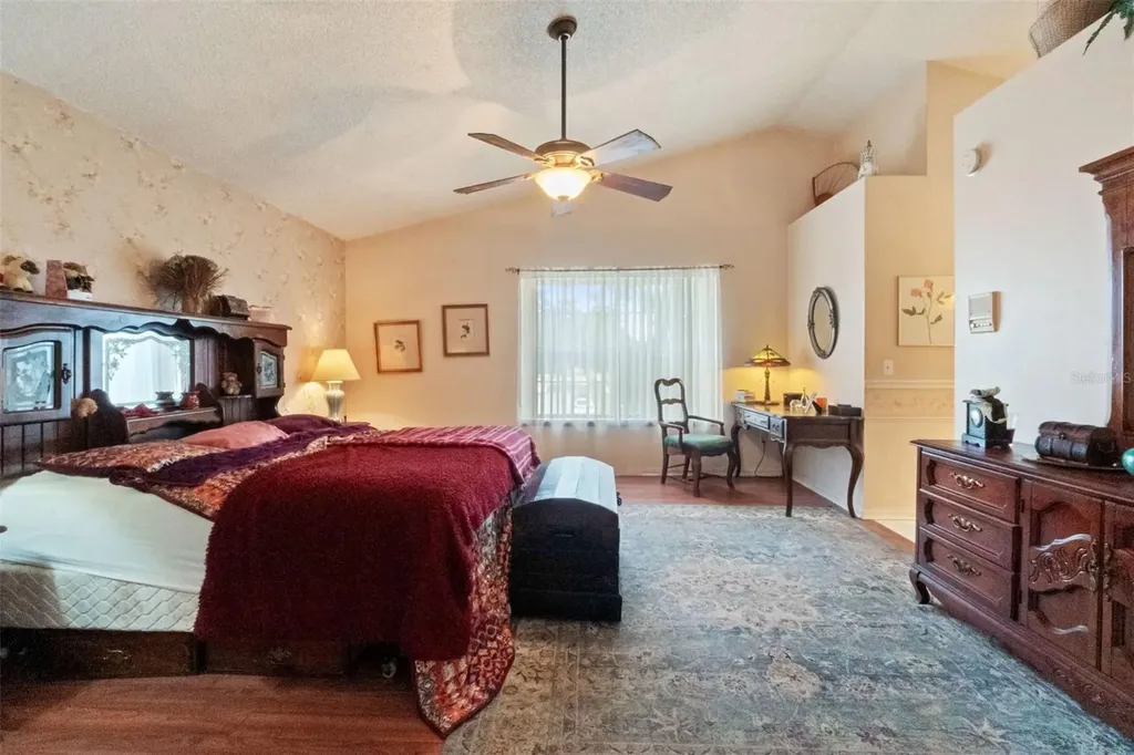 1208 Citrus Oaks Avenue Gotha FL 34734