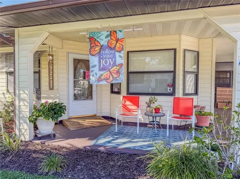 1678 Colonnades Circle N Lakeland FL 33811