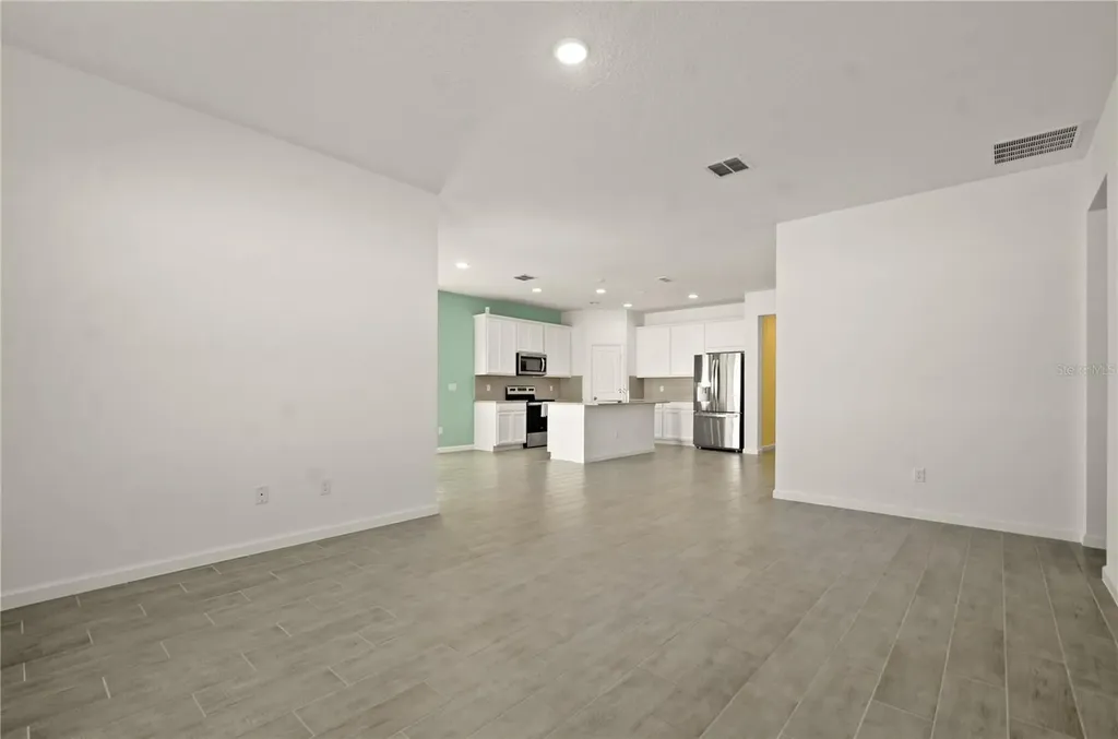 1078 Chelan Falls Drive Deland FL 32724