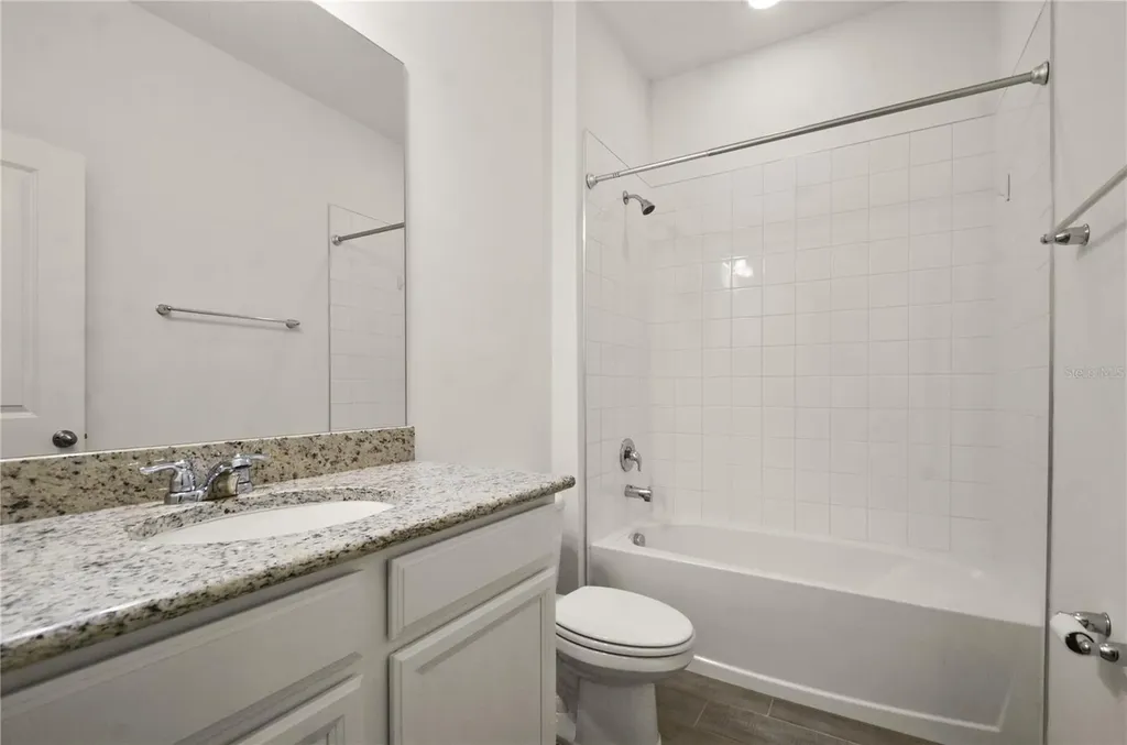 1078 Chelan Falls Drive Deland FL 32724