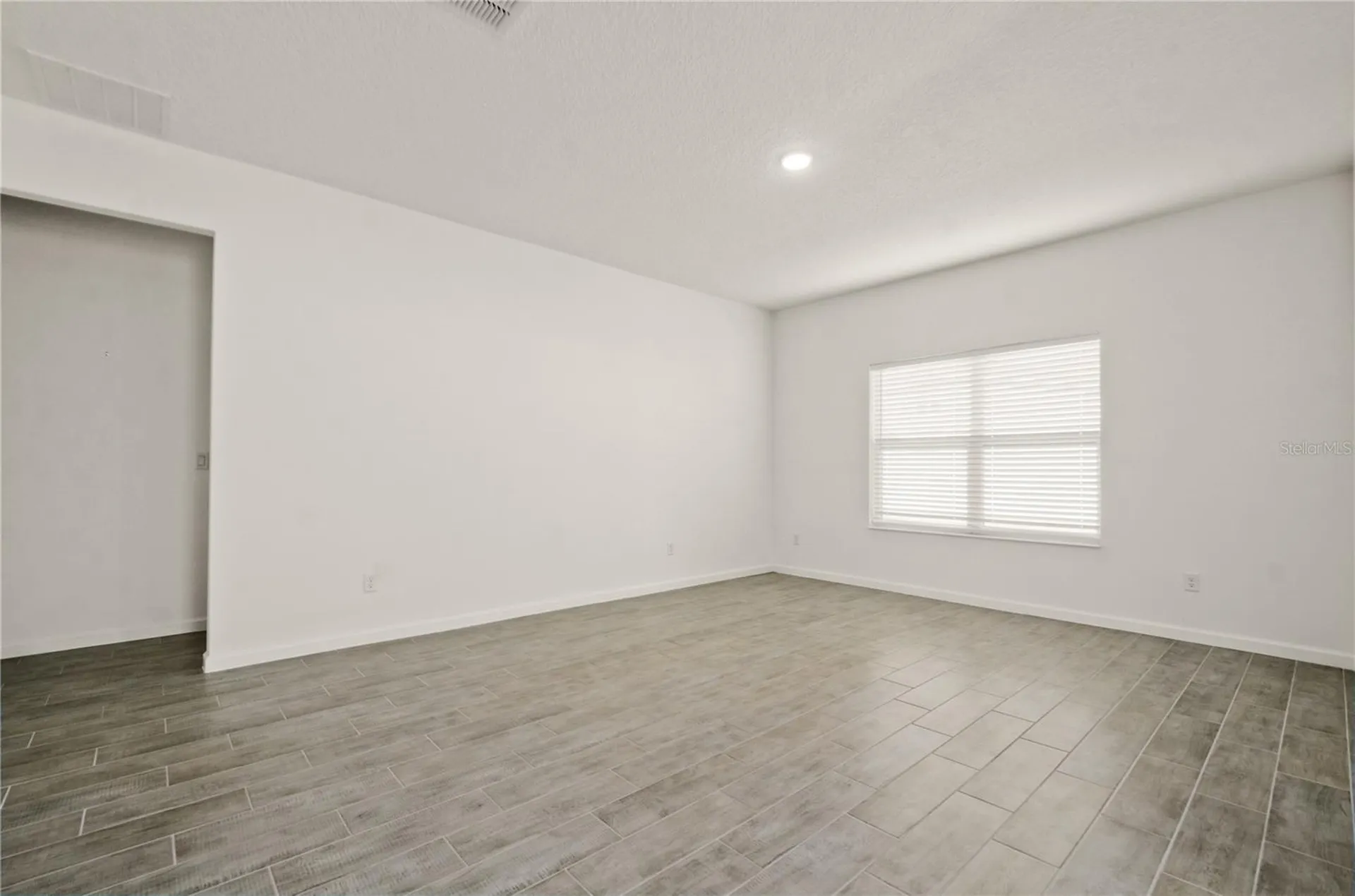 1078 Chelan Falls Drive Deland FL 32724