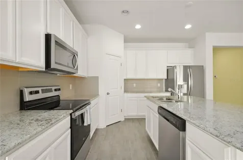 1078 Chelan Falls Drive Deland FL 32724
