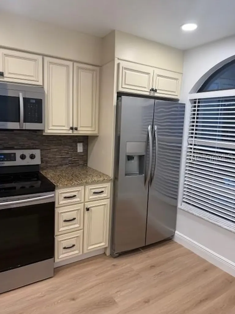 25307 Northlake Drive Sanford FL 32773