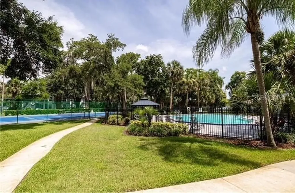 25307 Northlake Drive Sanford FL 32773