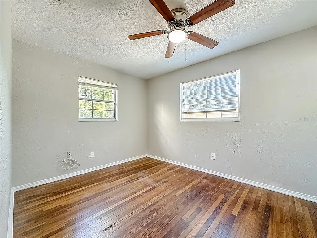 6295 3rd Avenue S St Petersburg FL 33707