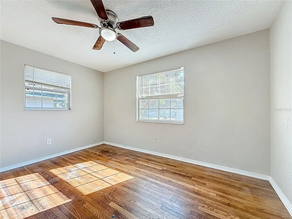 6295 3rd Avenue S St Petersburg FL 33707