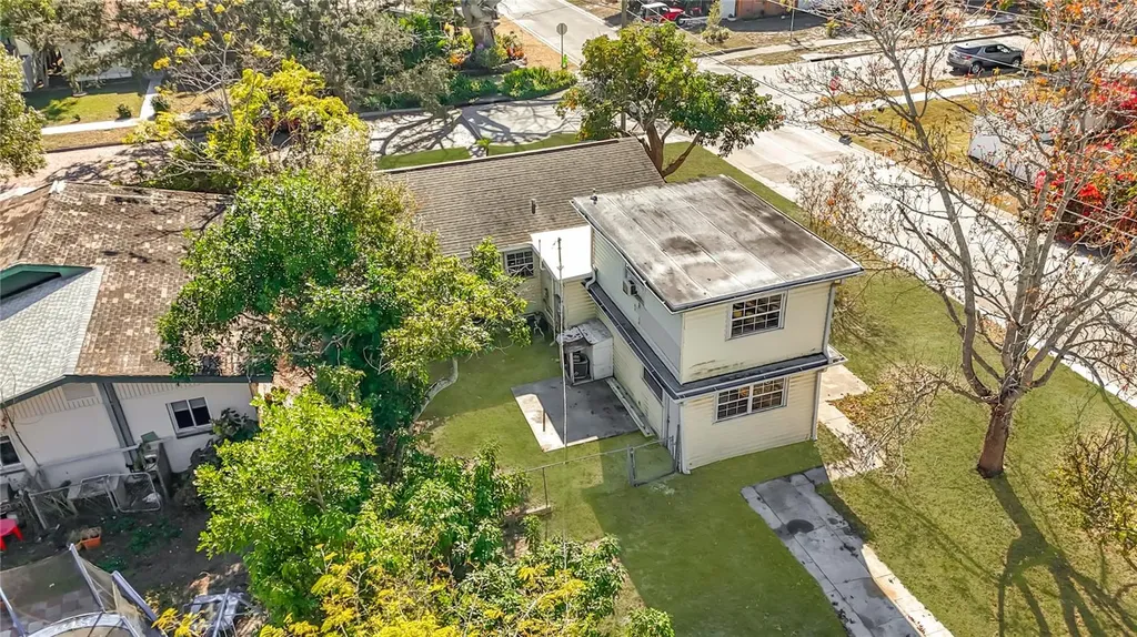 6295 3rd Avenue S St Petersburg FL 33707