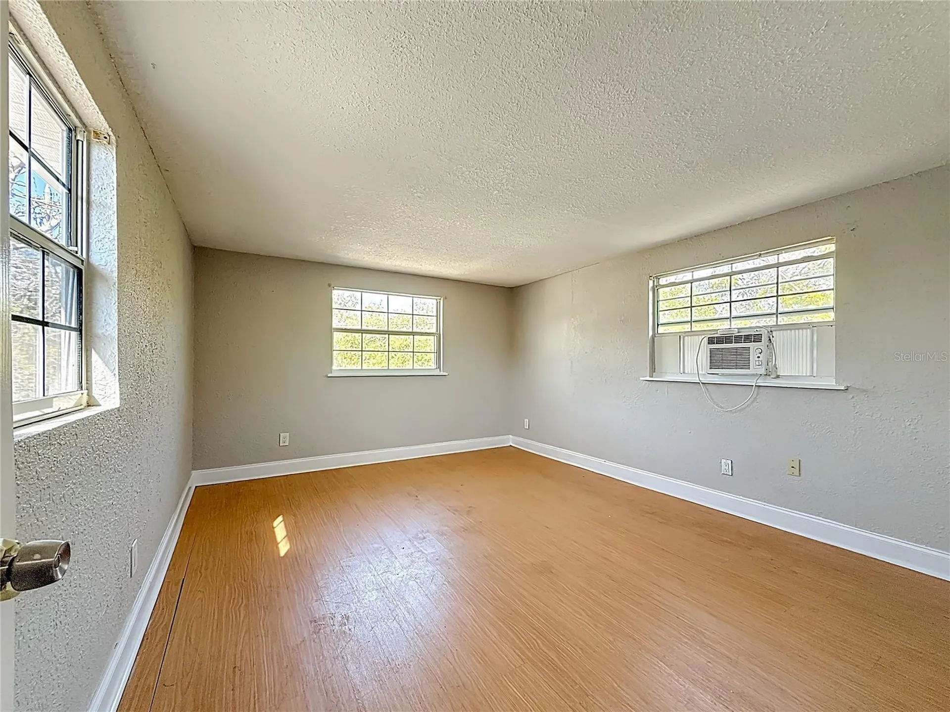 6295 3rd Avenue S St Petersburg FL 33707