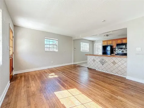 6295 3rd Avenue S St Petersburg FL 33707