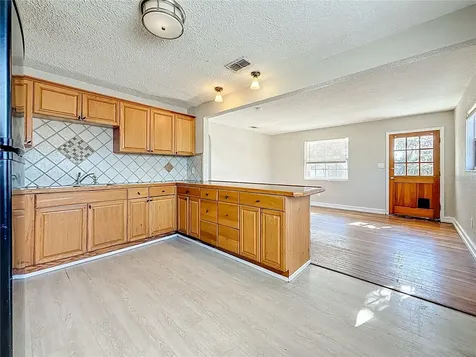 6295 3rd Avenue S St Petersburg FL 33707