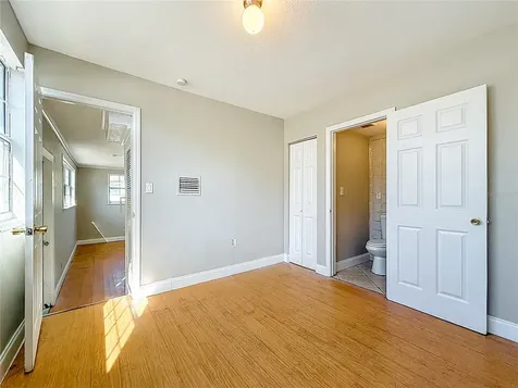 6295 3rd Avenue S St Petersburg FL 33707