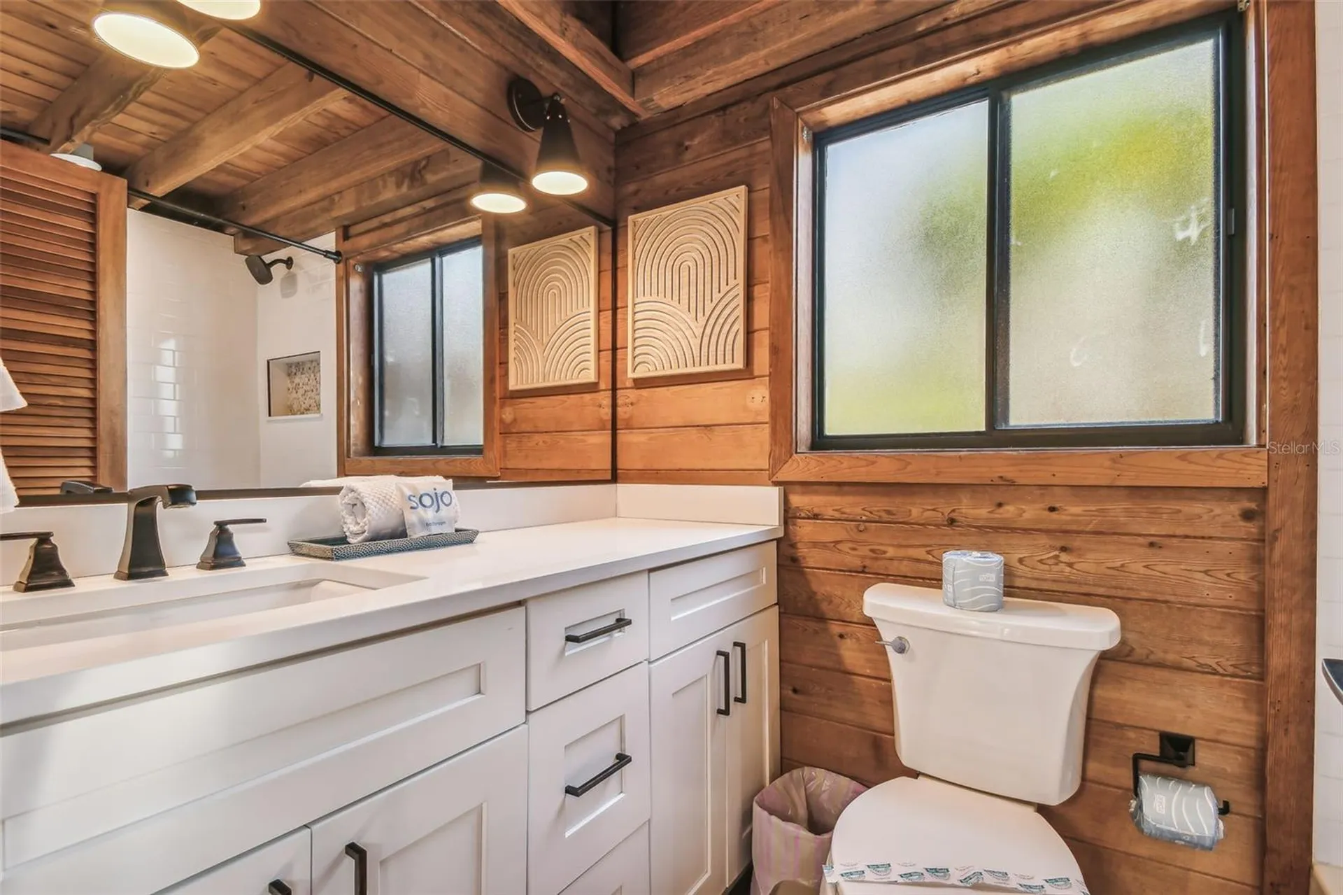 7147 La Lenaire Drive Longboat Key FL 34228
