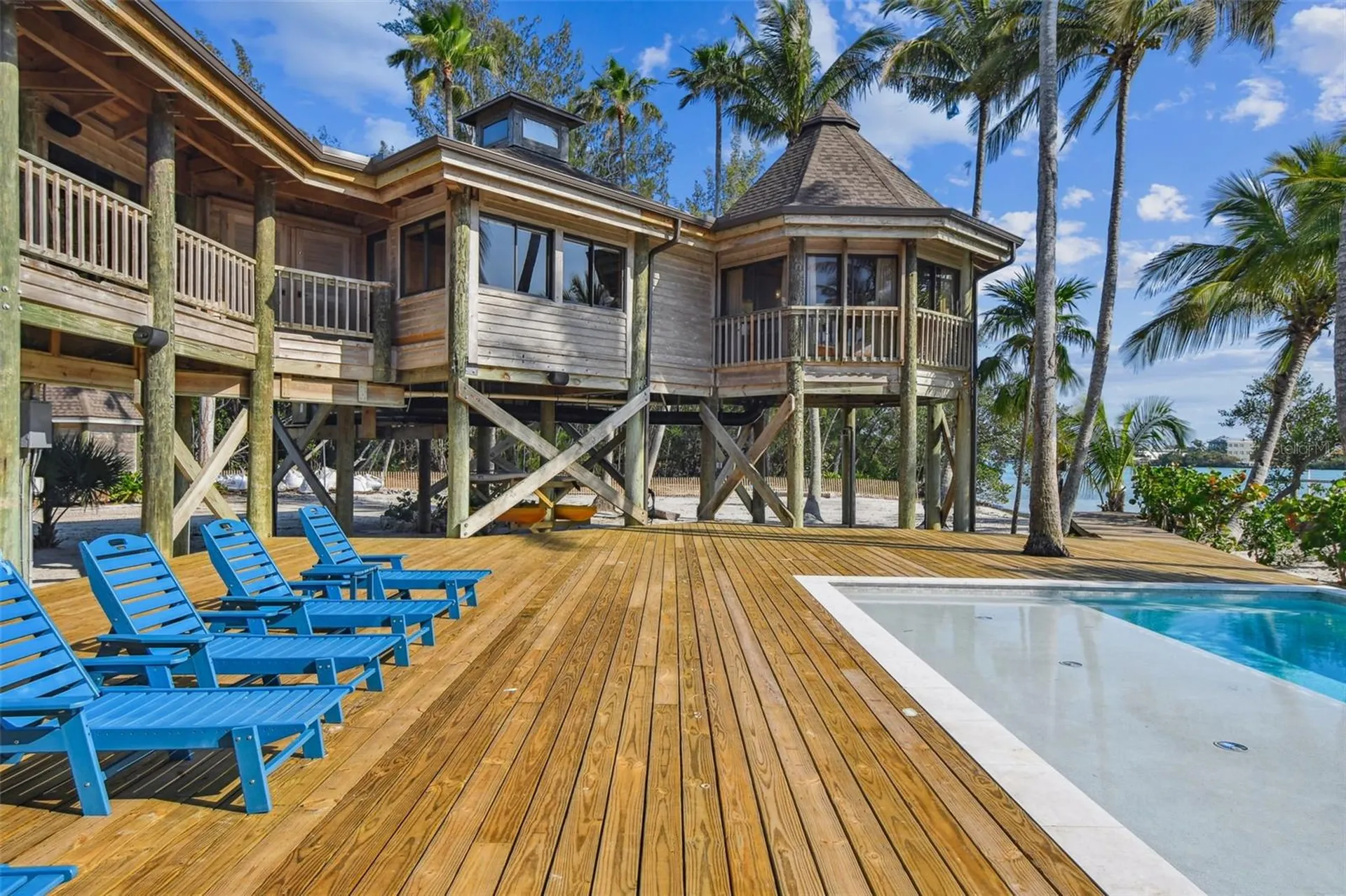 7147 La Lenaire Drive Longboat Key FL 34228