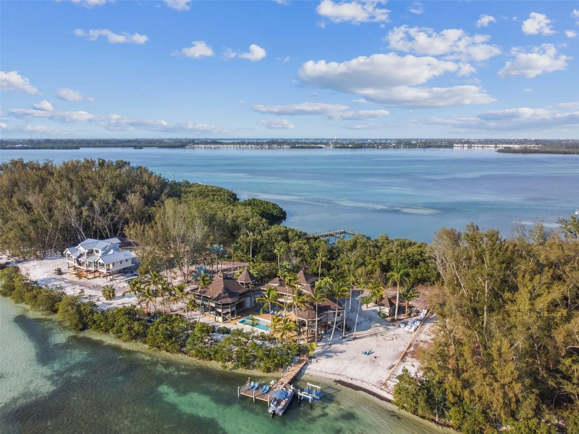 7147 La Lenaire Drive Longboat Key FL 34228