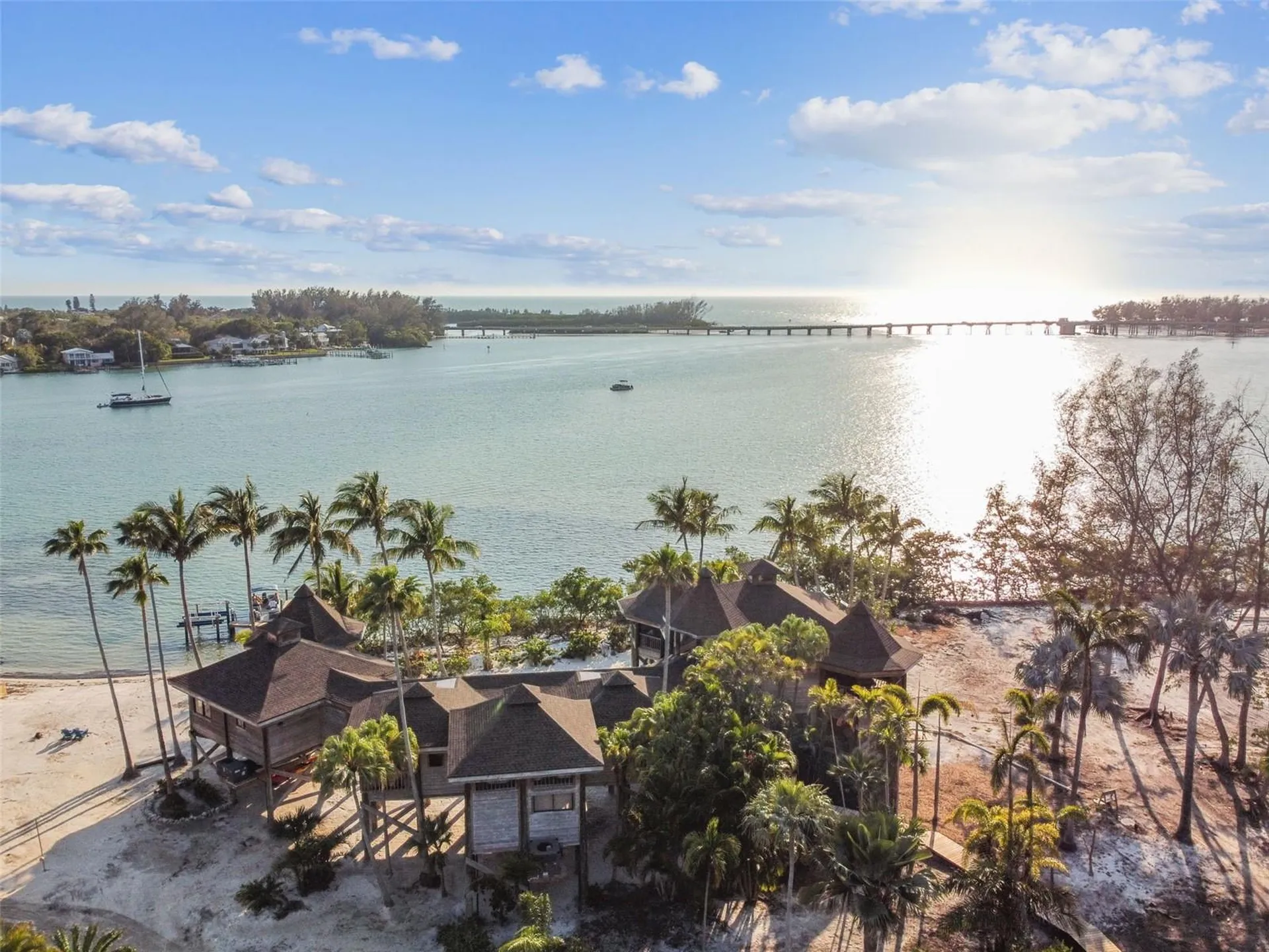 7147 La Lenaire Drive Longboat Key FL 34228
