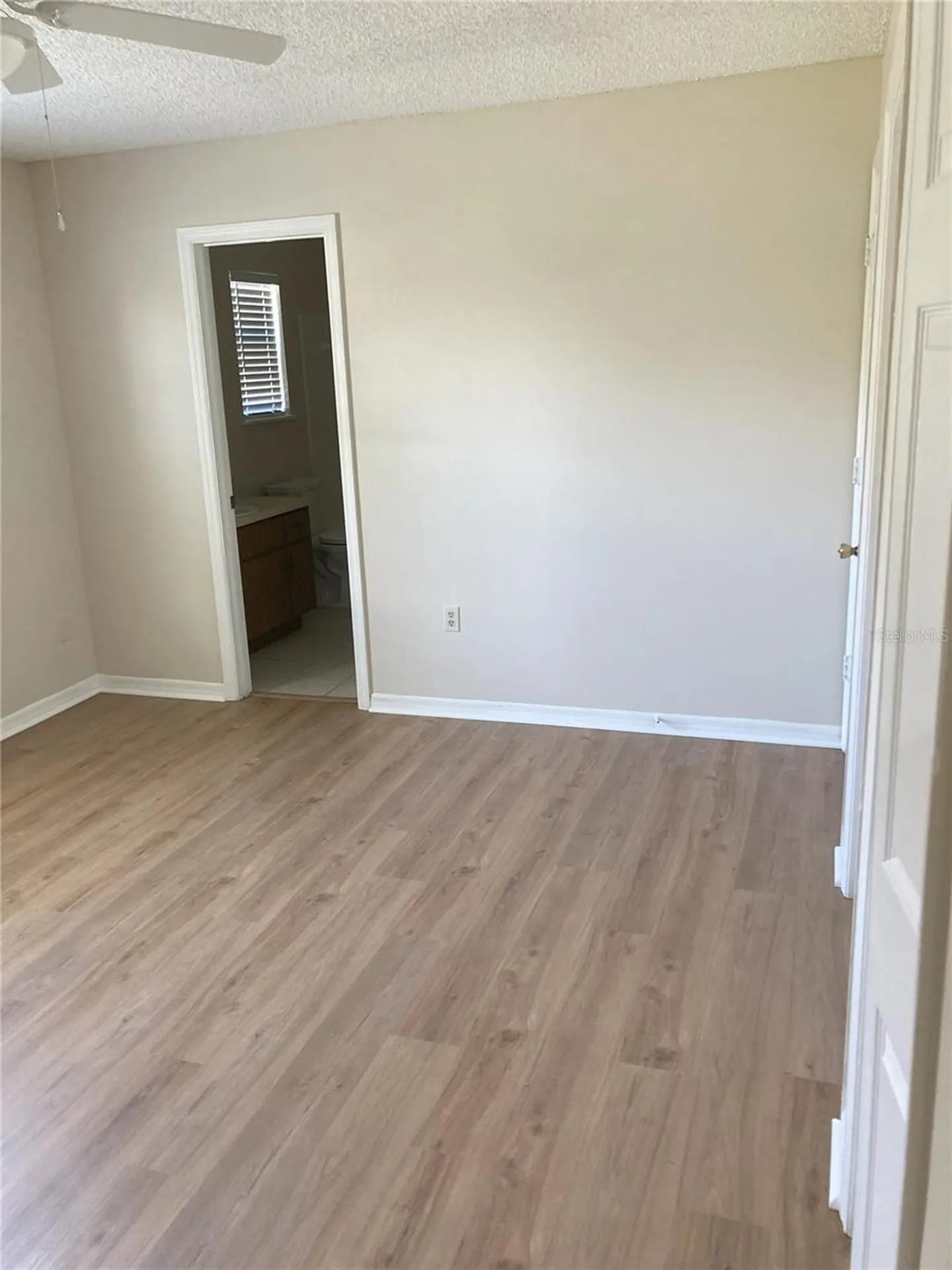 1135 SW Fairfax Glen Lake City FL 32025