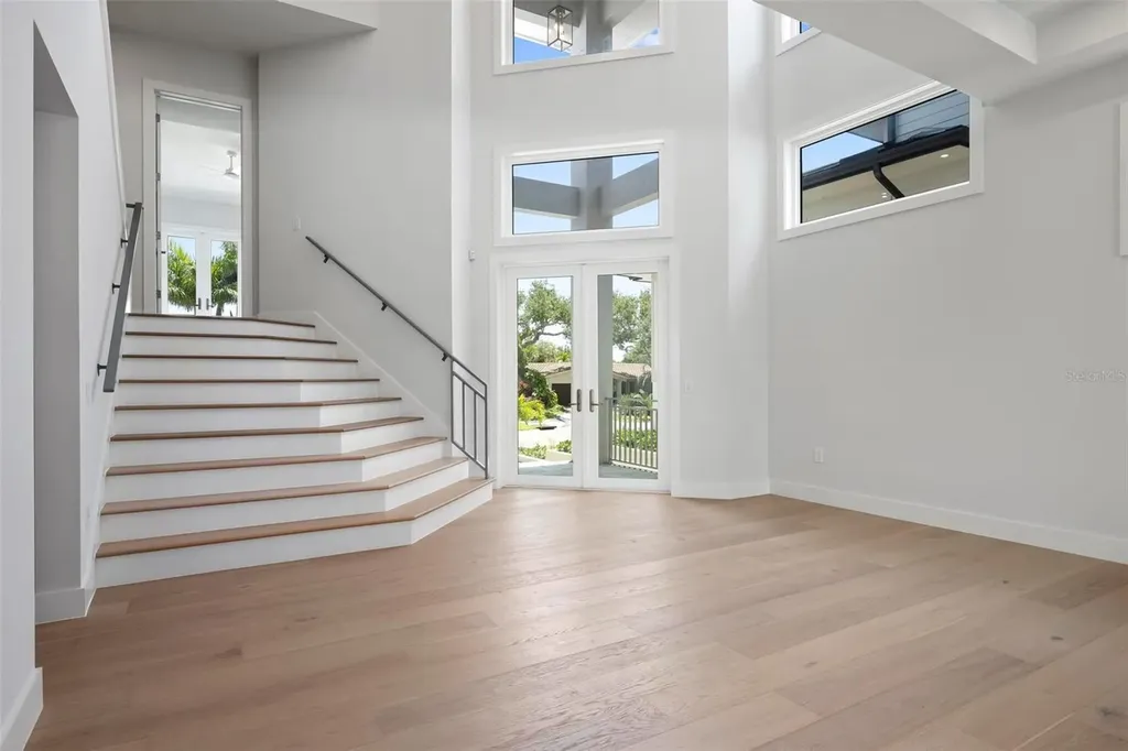 533 Venice Lane Sarasota FL 34242