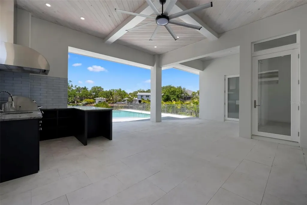 533 Venice Lane Sarasota FL 34242