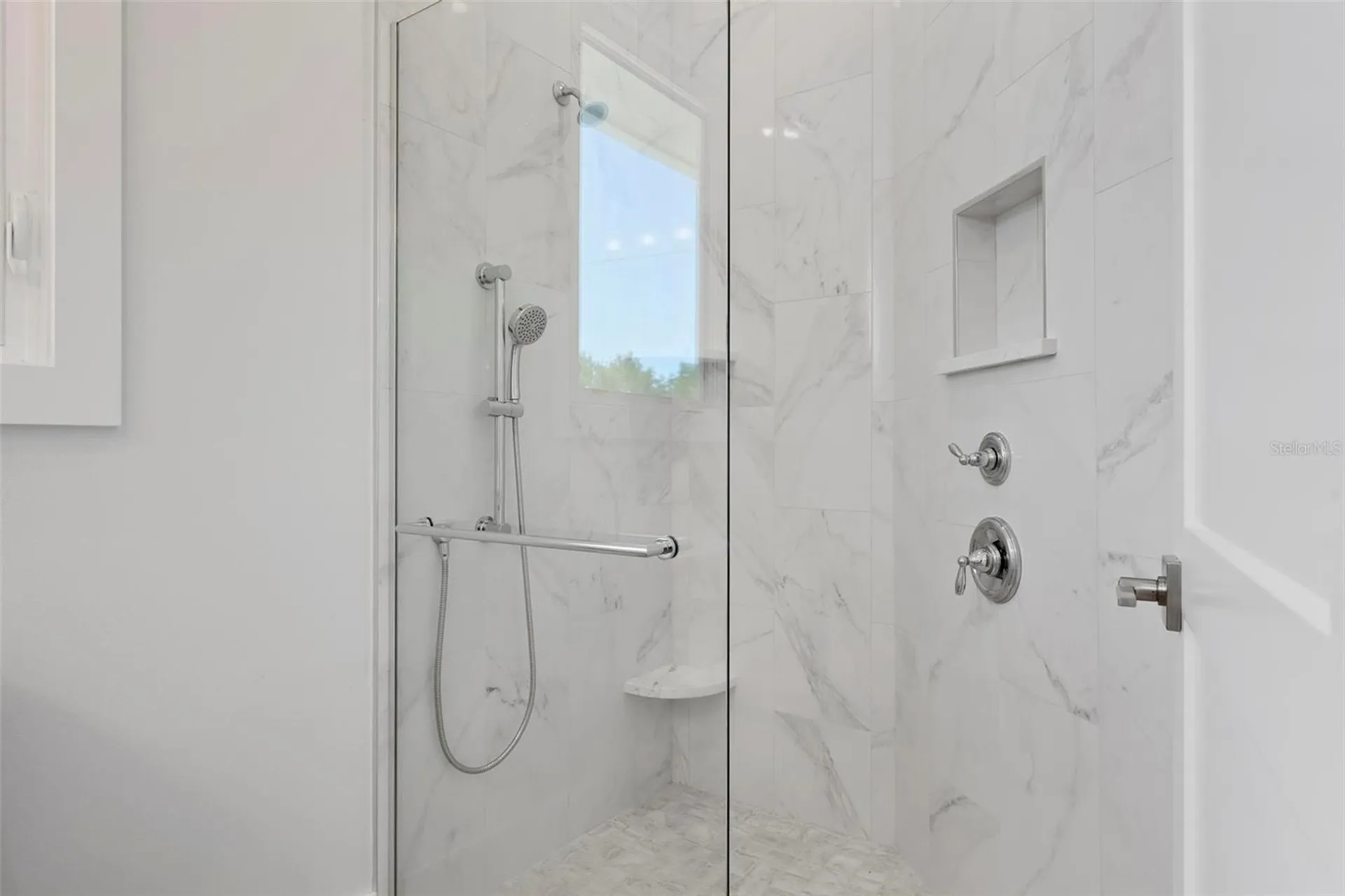 533 Venice Lane Sarasota FL 34242