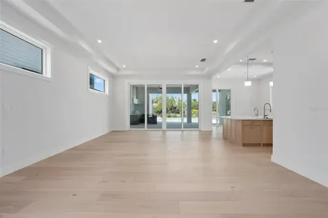 533 Venice Lane Sarasota FL 34242