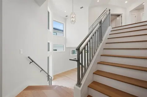 533 Venice Lane Sarasota FL 34242
