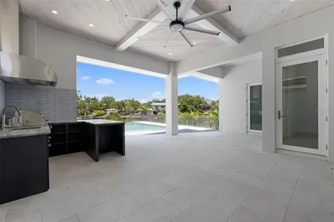 533 Venice Lane Sarasota FL 34242