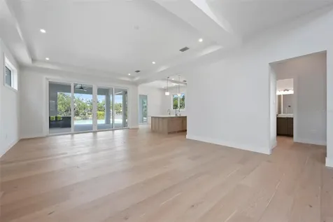 533 Venice Lane Sarasota FL 34242