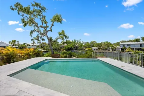 533 Venice Lane Sarasota FL 34242