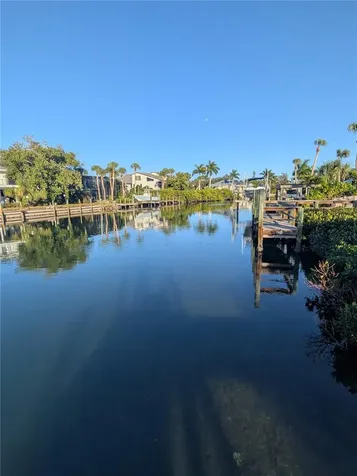 533 Venice Lane Sarasota FL 34242