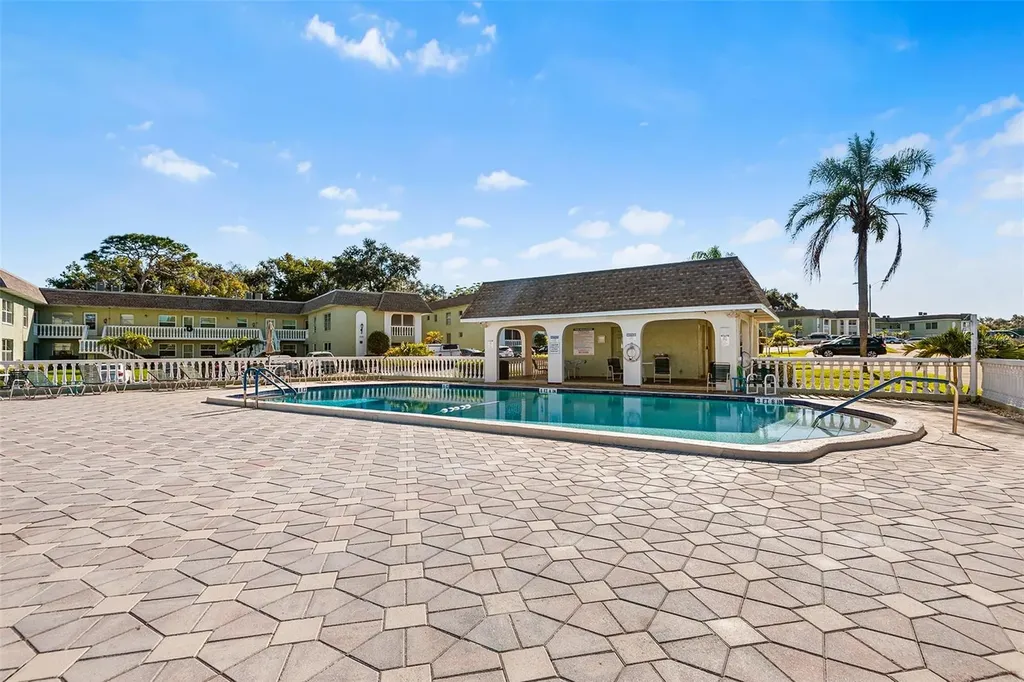 1250 S Pinellas Avenue Tarpon Springs FL 34689