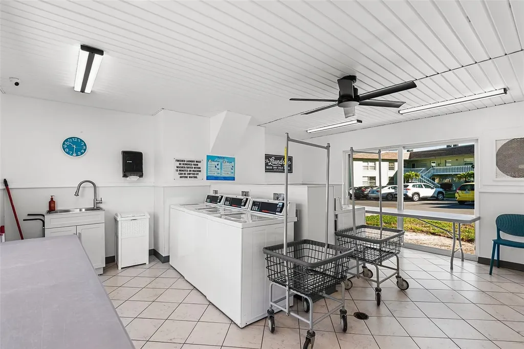 1250 S Pinellas Avenue Tarpon Springs FL 34689