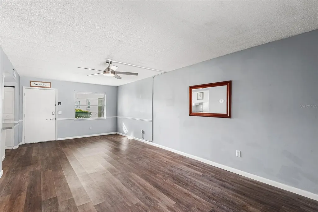 1250 S Pinellas Avenue Tarpon Springs FL 34689