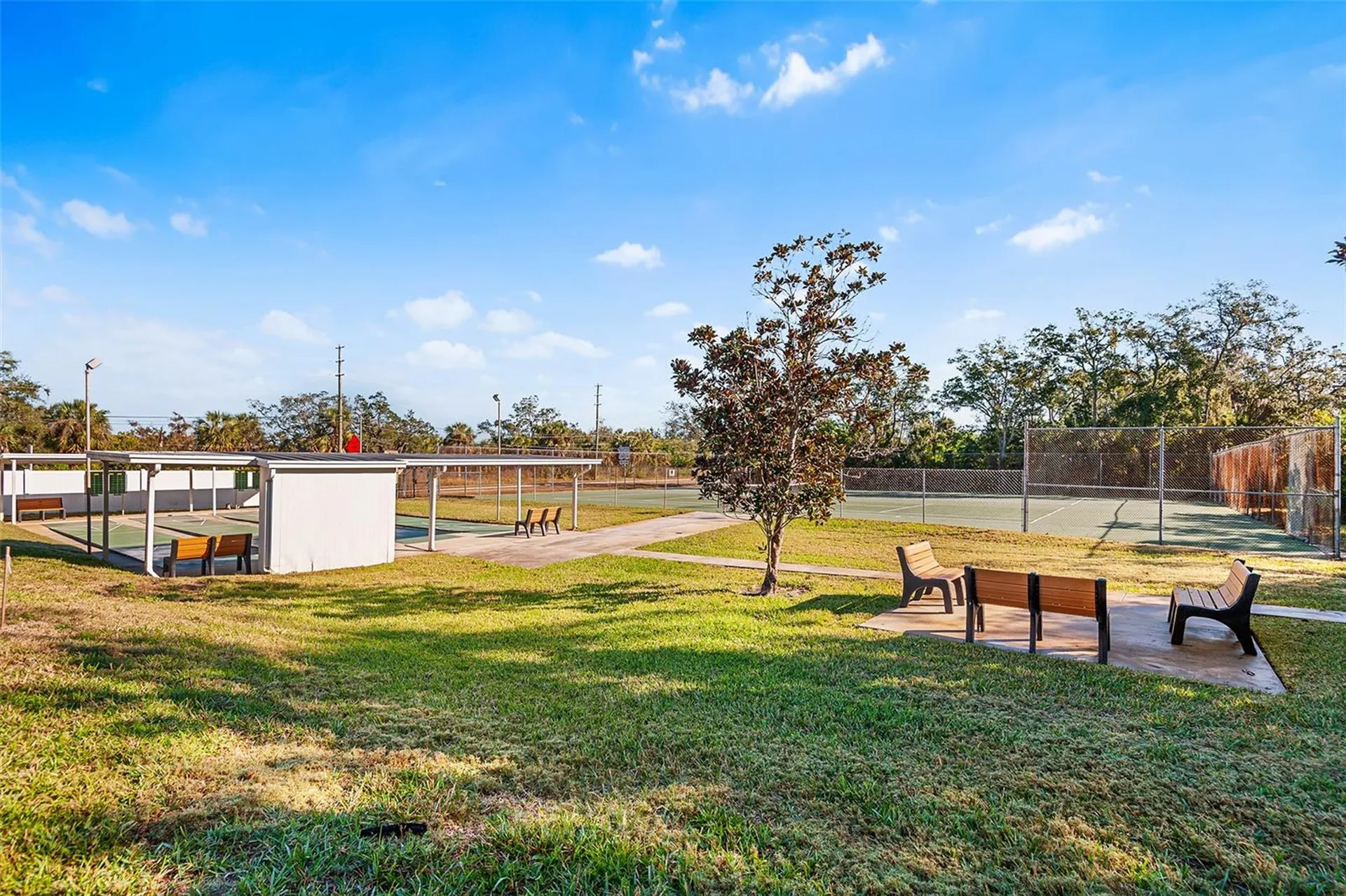 1250 S Pinellas Avenue Tarpon Springs FL 34689