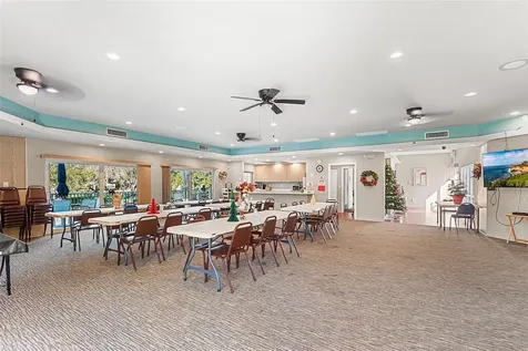 1250 S Pinellas Avenue Tarpon Springs FL 34689