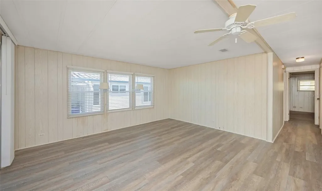 39820 Us Highway 19 N Tarpon Springs FL 34689
