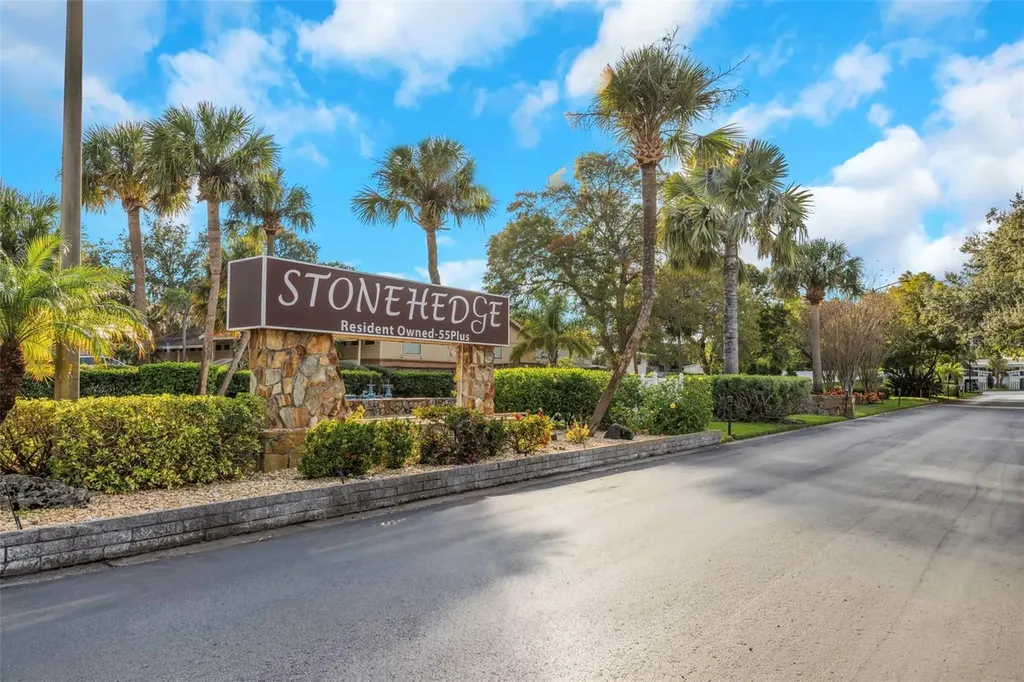 39820 Us Highway 19 N Tarpon Springs FL 34689