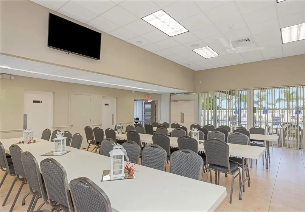 39820 Us Highway 19 N Tarpon Springs FL 34689