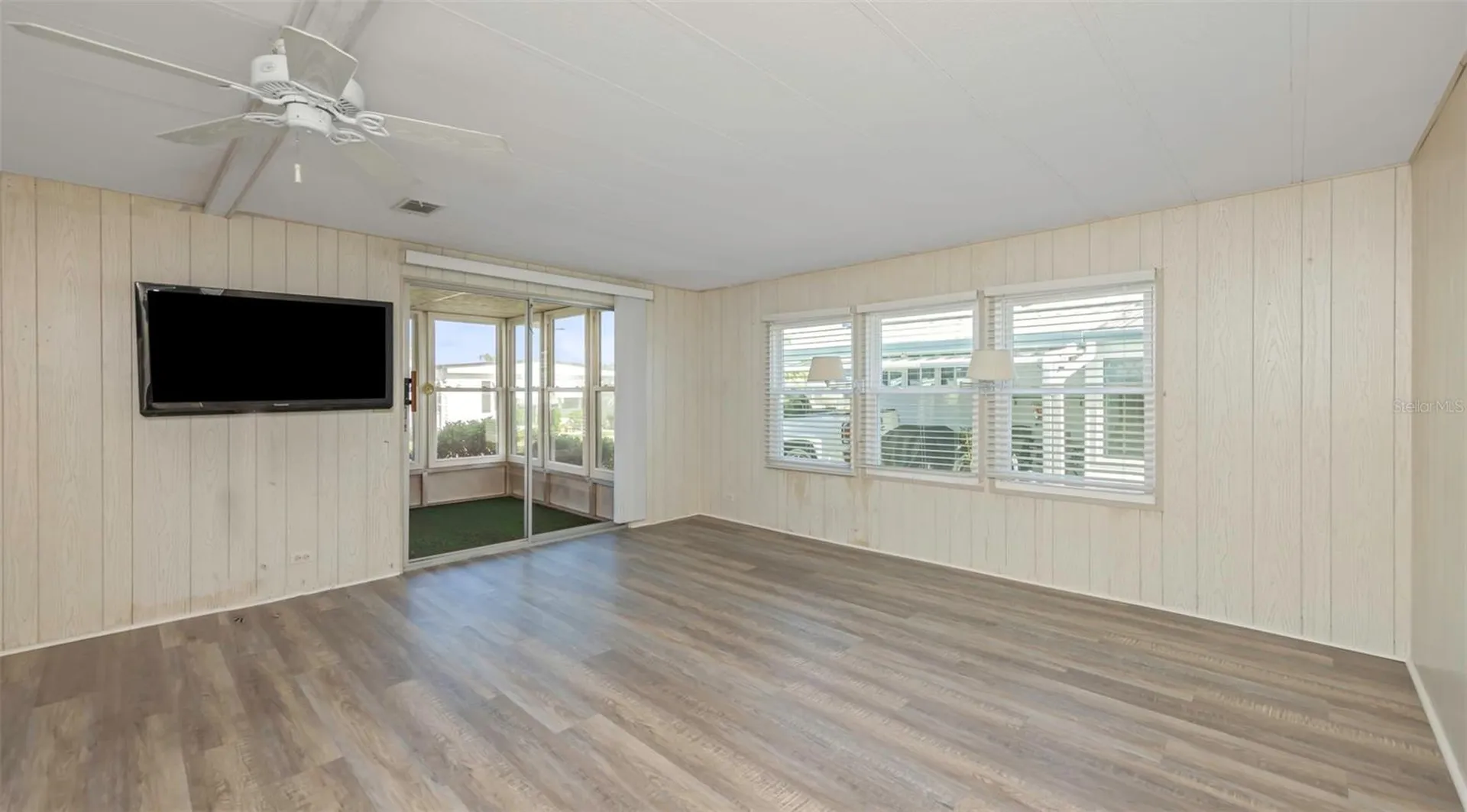 39820 Us Highway 19 N Tarpon Springs FL 34689