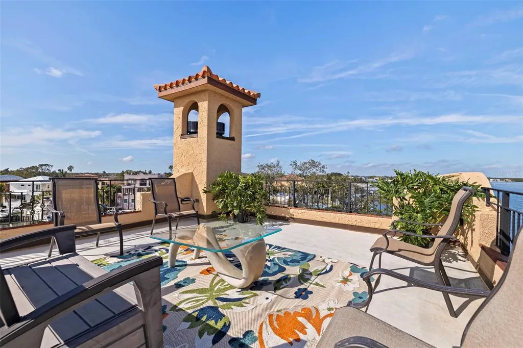 1815 Bayou Grande Boulevard NE St Petersburg FL 33703