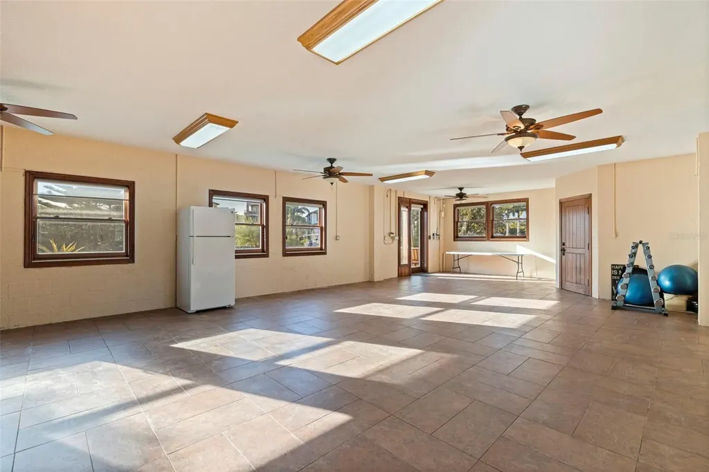 1815 Bayou Grande Boulevard NE St Petersburg FL 33703