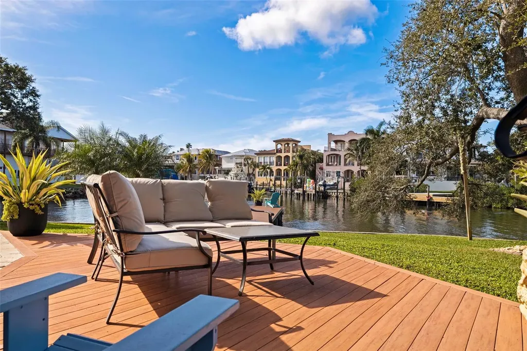 1815 Bayou Grande Boulevard NE St Petersburg FL 33703