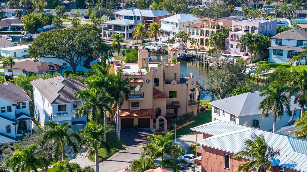 1815 Bayou Grande Boulevard NE St Petersburg FL 33703