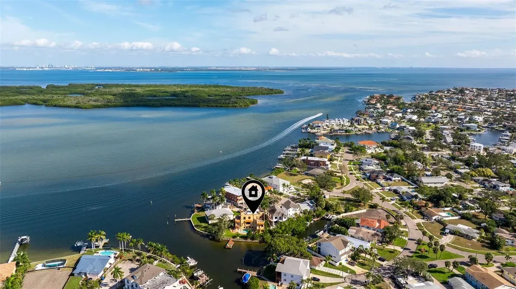 1815 Bayou Grande Boulevard NE St Petersburg FL 33703