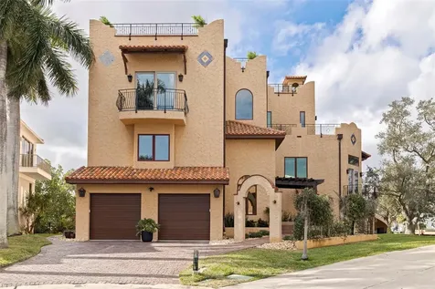 1815 Bayou Grande Boulevard NE St Petersburg FL 33703