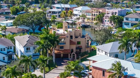 1815 Bayou Grande Boulevard NE St Petersburg FL 33703