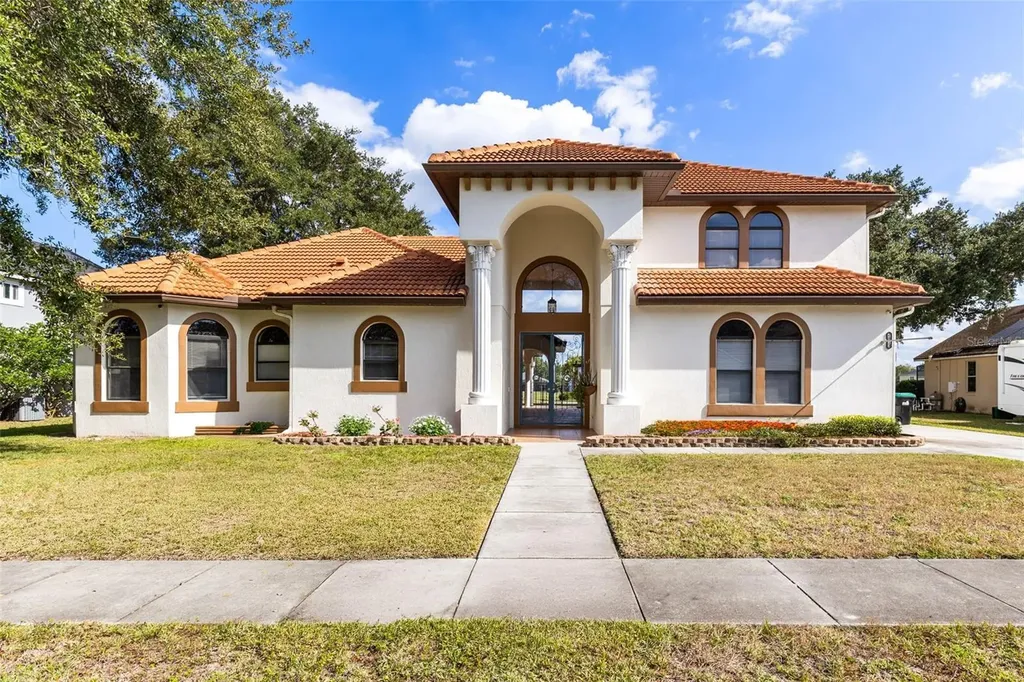 2813 Ballard Avenue Orlando FL 32833