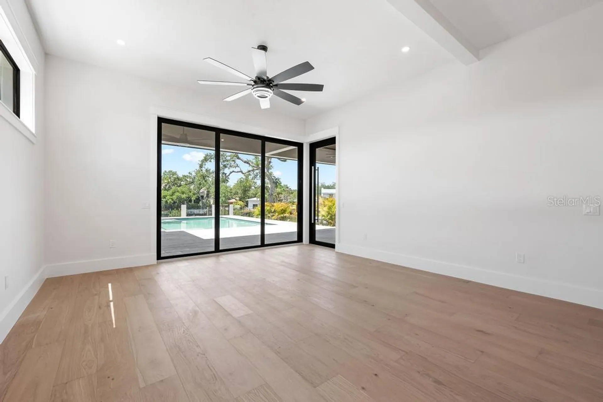 527 Venice Lane Sarasota FL 34242