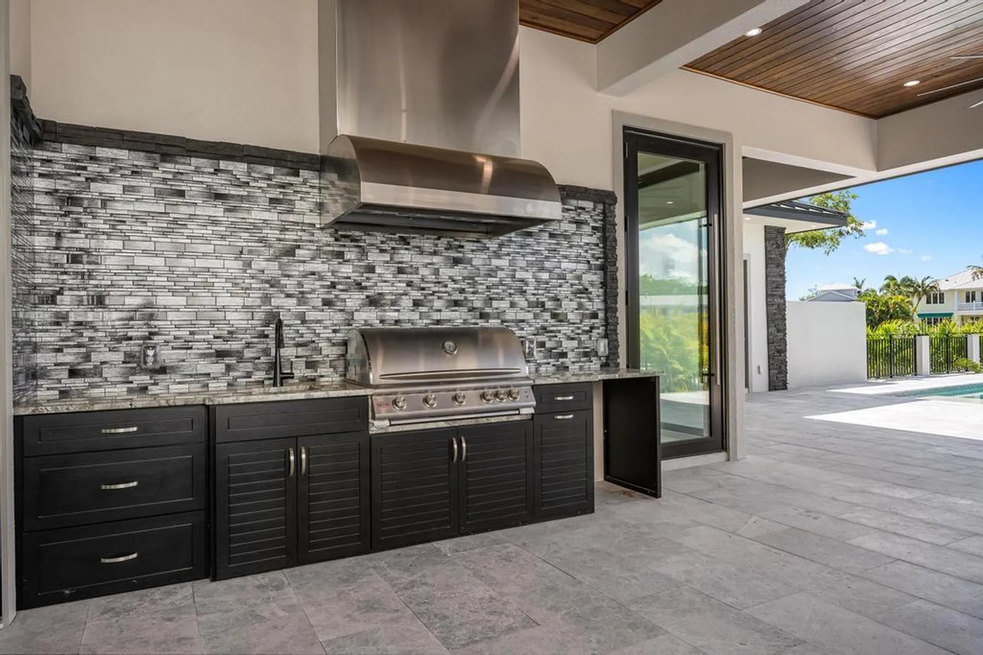 527 Venice Lane Sarasota FL 34242