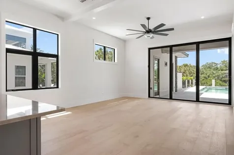 527 Venice Lane Sarasota FL 34242